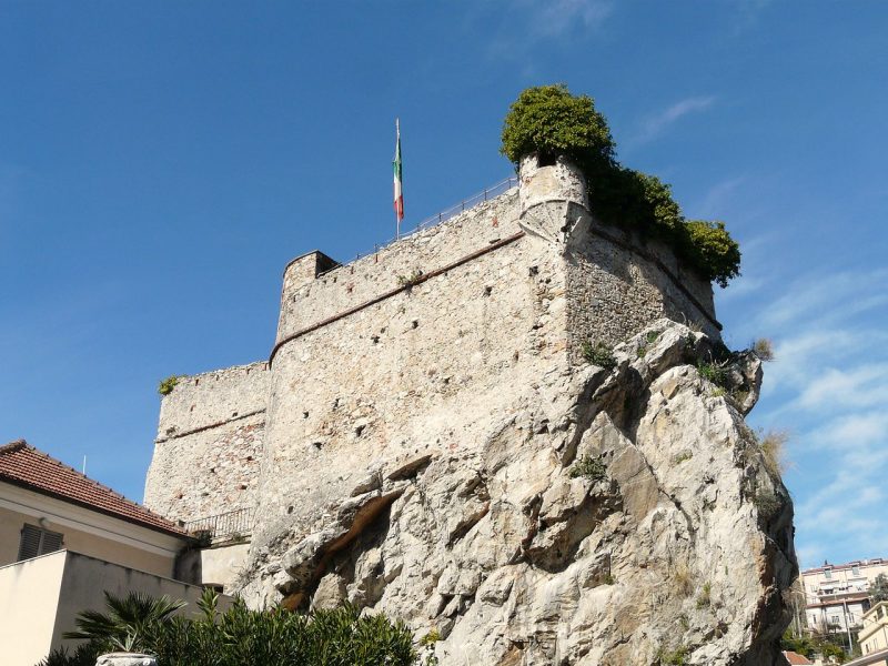 PietraLigureCastel