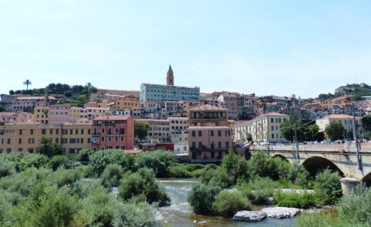 Stedentrip: Het levendige Ventimiglia